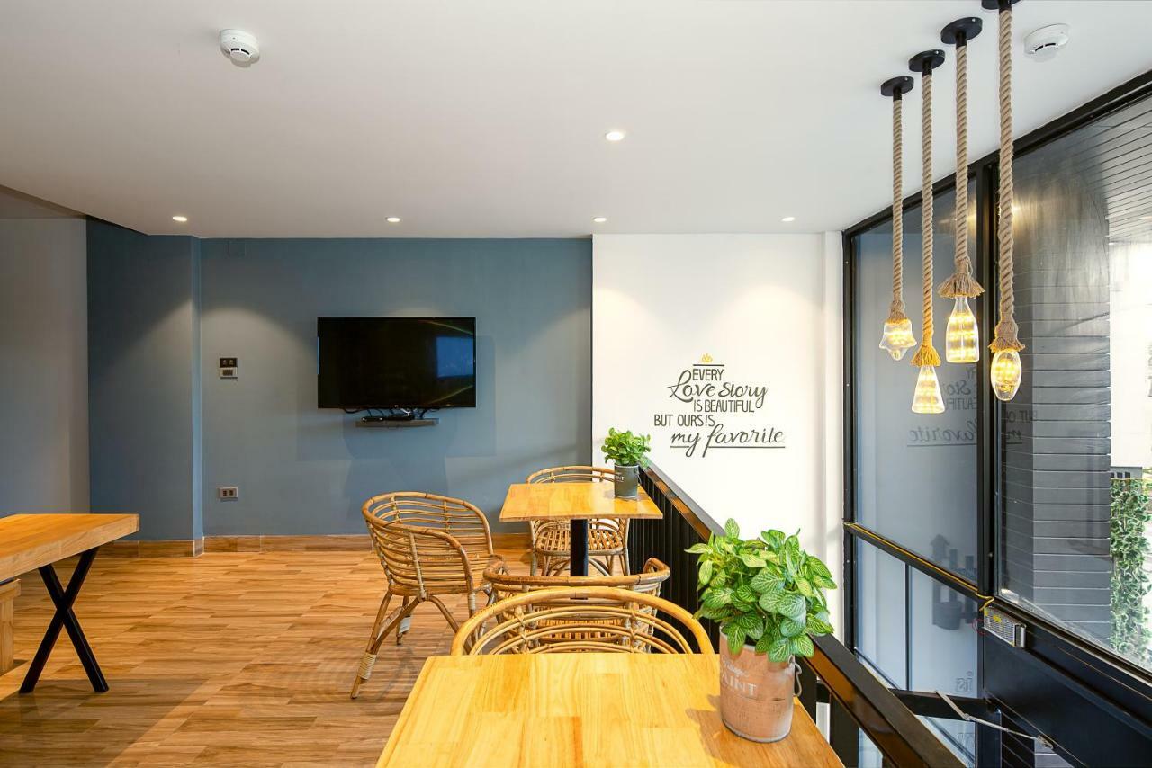 Sea Vista Boutique Hotel & Apartment Danang Exterior photo